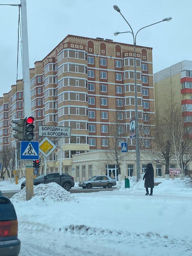 2-Ухкомнатная Современная Новая Квартира В Центре Города Kostanay Eksteriør billede